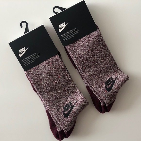 nike tech socks